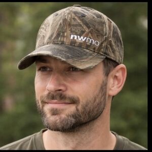 Realtree NWT Max-5 Camo Hat - Made In Canada - Adjustable Strap